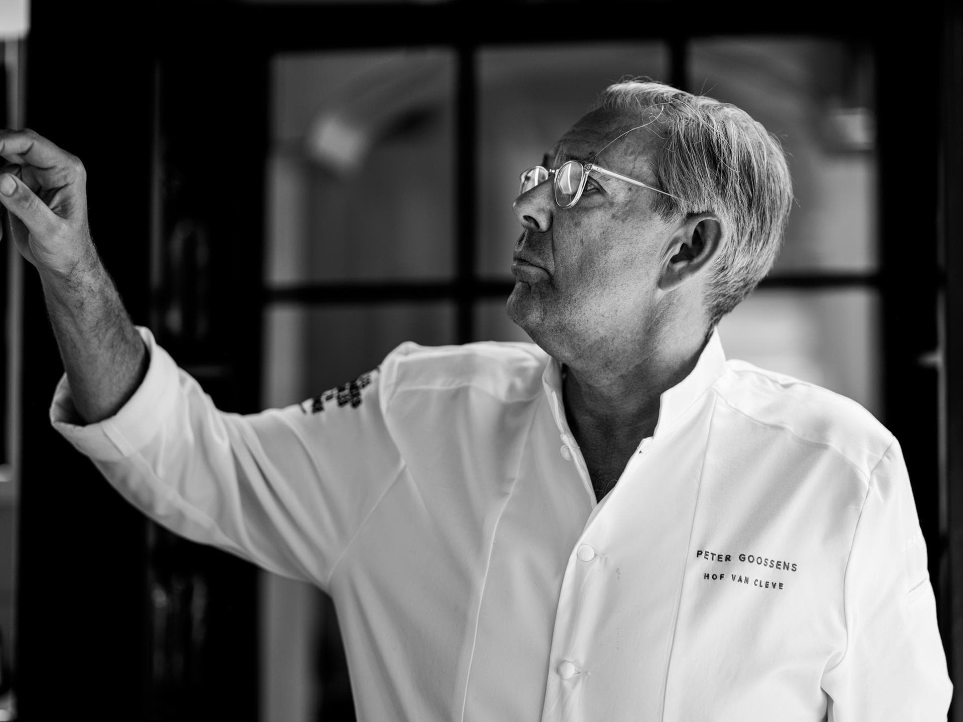 Chef aan het werk in de keuken van een Belgisch toprestaurant